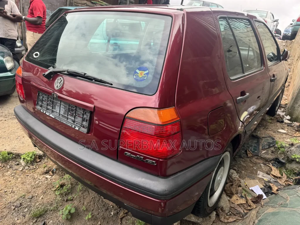 156523145_MTYwMC0xMjAwLTI4YzE0N2EyOWQ