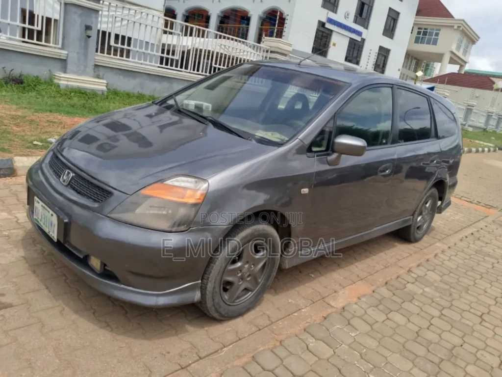 179987575_MTYwMC0xMjAwLTA3NWEwNTE0MWQ